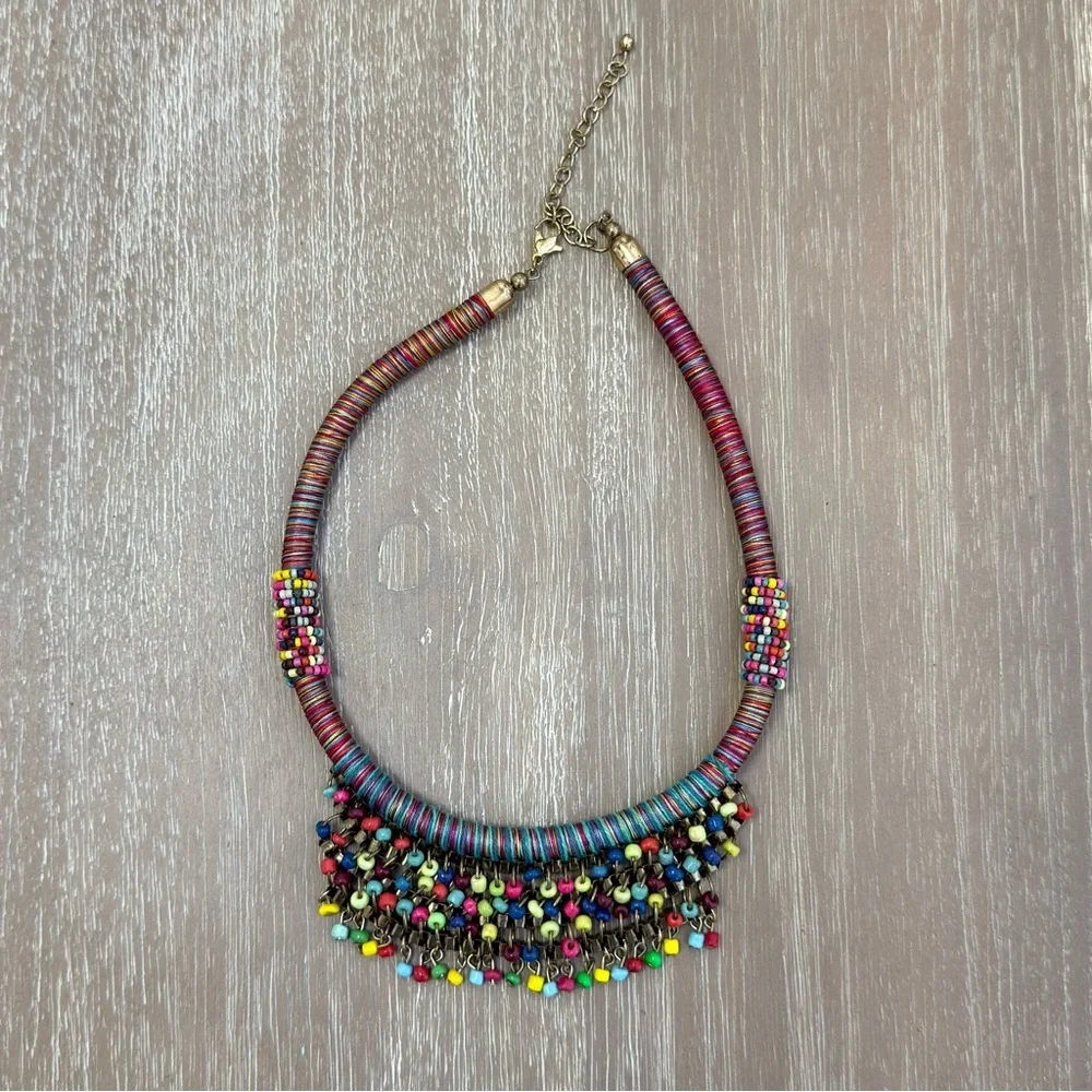 Colorful Beaded Necklace - Picture 7 of 9